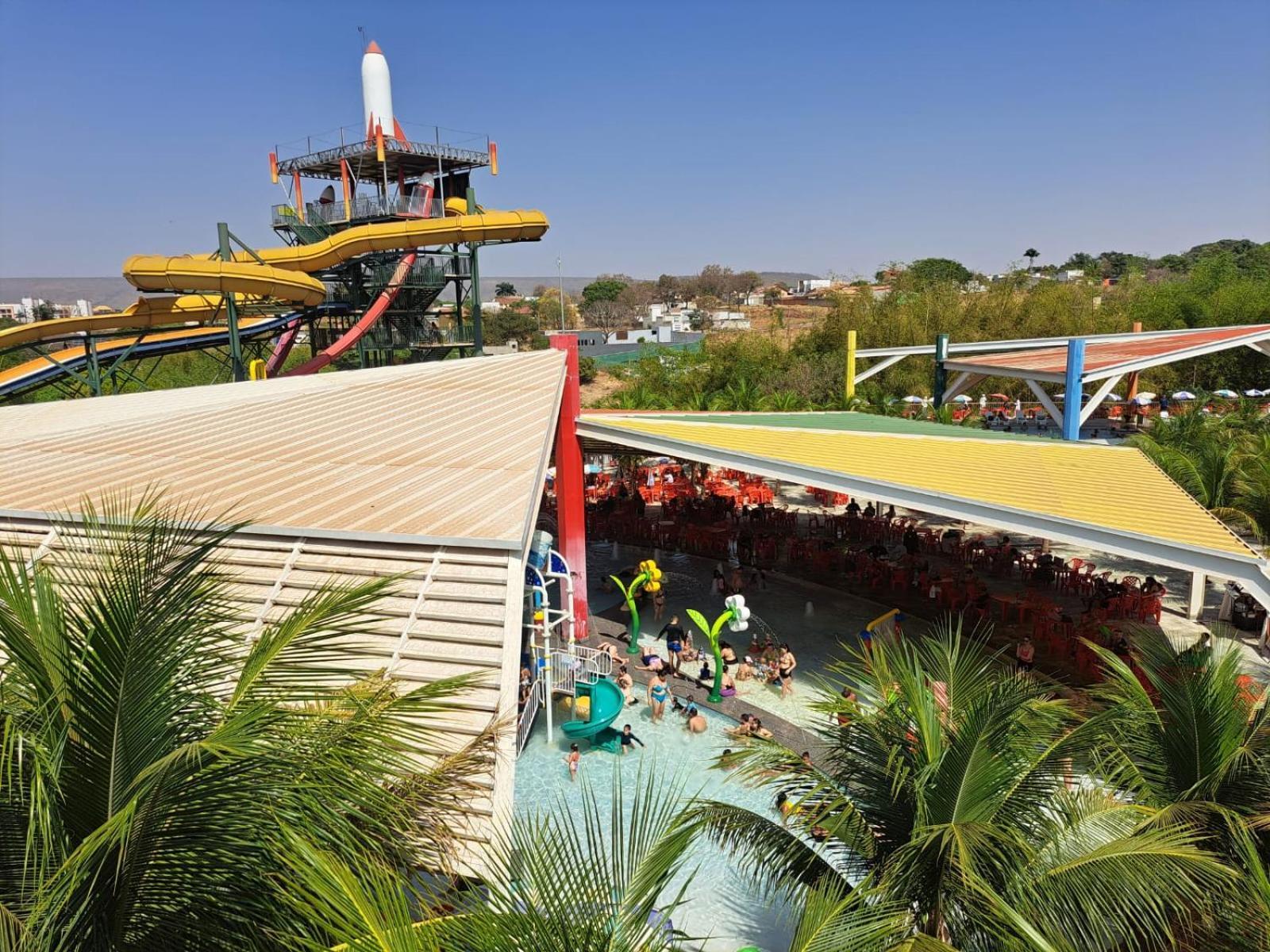 Piazza Diroma Hotel - Acqua Park E Splash Caldas Novas Kültér fotó