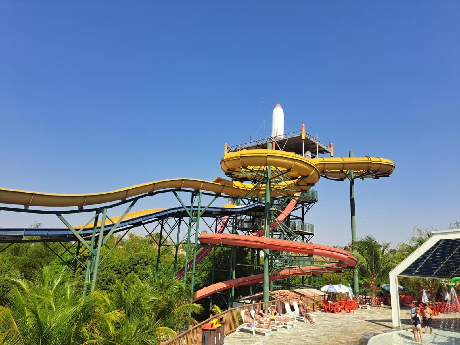 Piazza Diroma Hotel - Acqua Park E Splash Caldas Novas Kültér fotó